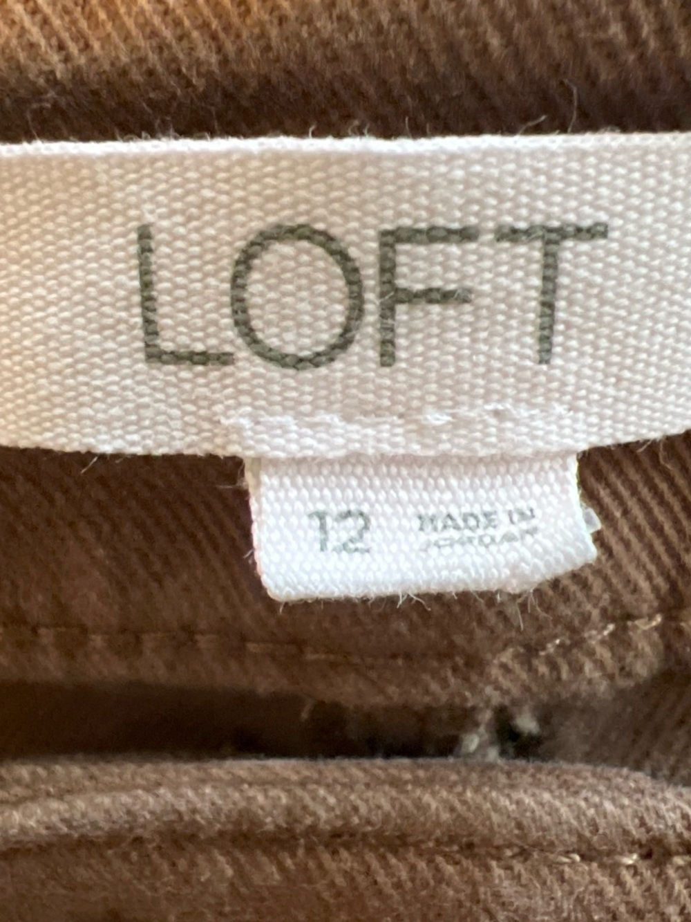 Loft Palmer Short - Chocolate Brown - Picture 4 of 5